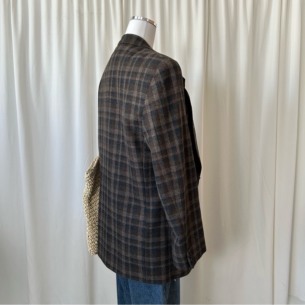 Vintage Men’s Giorgio Armani Collezioni Plaid Wool Sport Coat size 39R. - Picture 3 of 16